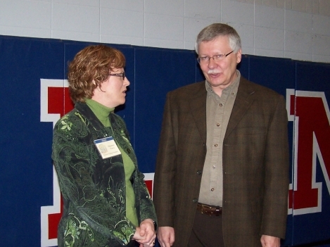 Loyalist President Maureen Piercy with guest speaker Steve Hounsell, Sustainable Development Advisor, OPG following his presentation:  “Sustainability within a Generation – The Imperative for Action”.