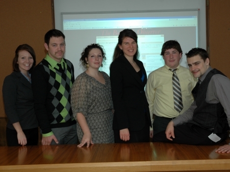 Loyalist Journalism students launch new hyperlocal websites – (left to right) Nicole Kleinsteuber, Laine Sedore, Ashliegh Gehl, Jennifer Bowman, Andrew Medler and Matthew Kerr. Missing from photo – Christine Hosler.