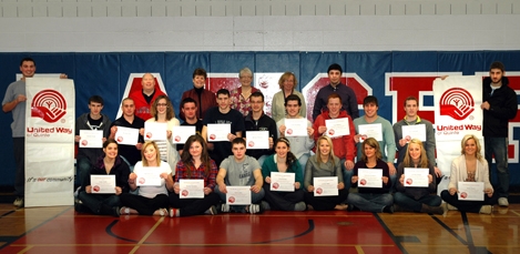 Police Foundations program students proudly display their United Way Certificates of Appreciation. The Annual Police Foundations run raised the United Way Campaign total by $1,712.