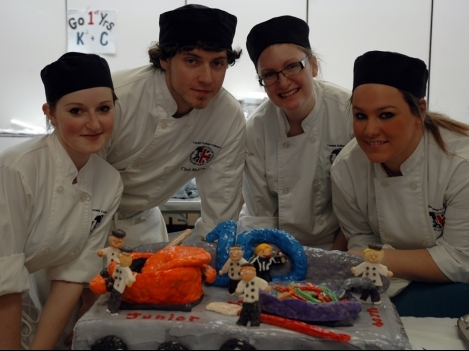 First-year Loyalist students win cake decorating contest against second-year team as part of the Food and Beverage Show.